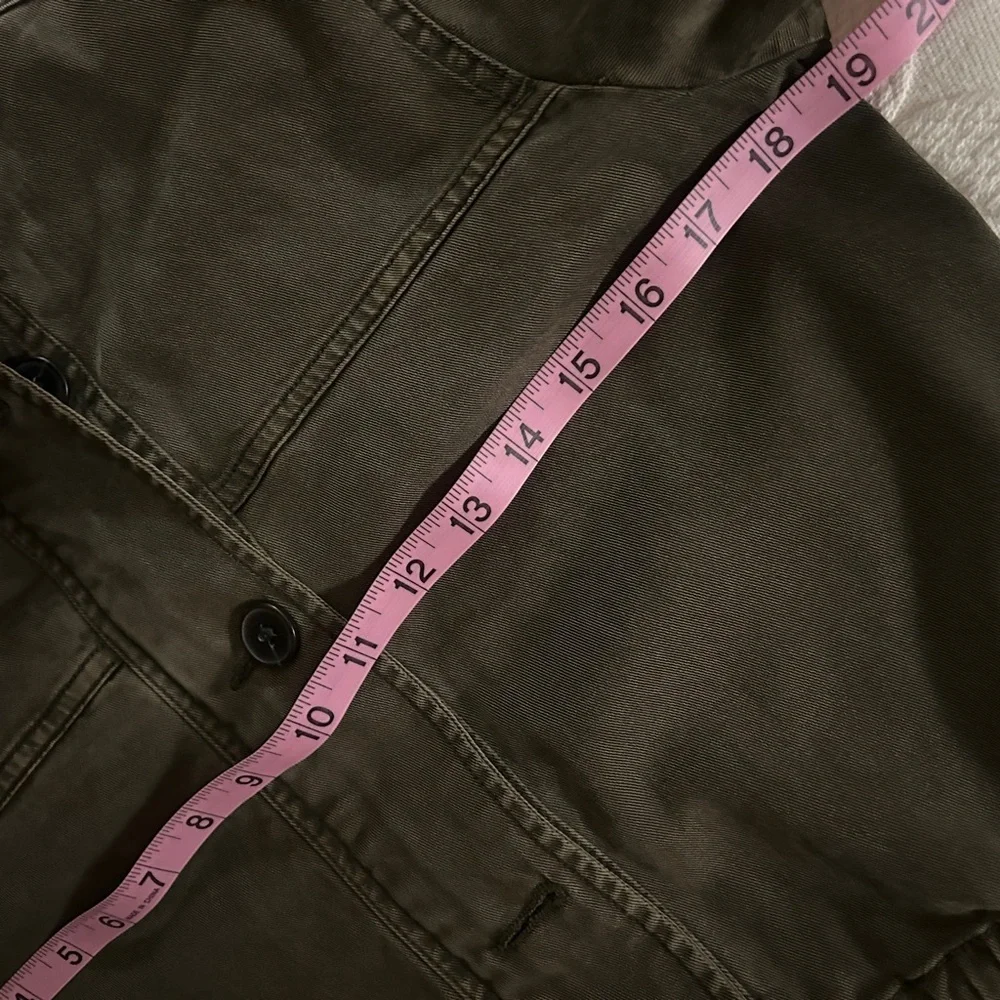 Like new Lucky Brand size XS  Olive green Utility Jacket. Lightweight. Gorgeous! - Picture 11 of 16